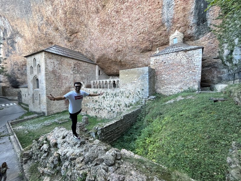 Trotamundos en Ruta - Monasterio de San Juan de la Peña