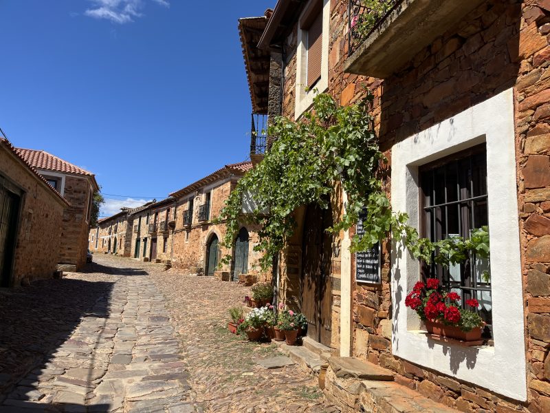 Trotamundos en Ruta - Castrillo de los Polvazares - Cocido Maragato 