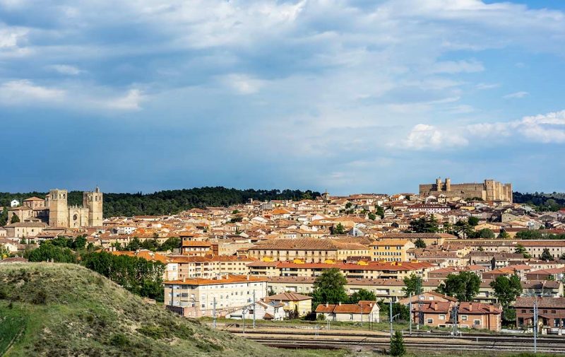Trotamundos en Ruta - Vista general de Sigüenza